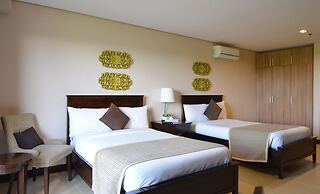 Crosswinds Resort Suites