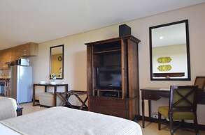 Crosswinds Resort Suites