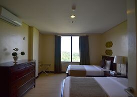 Crosswinds Resort Suites