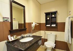 Crosswinds Resort Suites