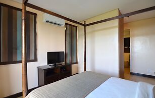 Crosswinds Resort Suites