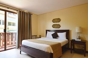 Crosswinds Resort Suites