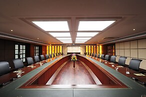 MAYFAIR Convention