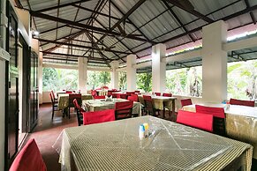 Illikkalam Lakeside Cottages