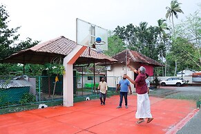 Illikkalam Lakeside Cottages