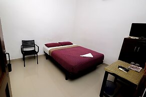 Illikkalam Lakeside Cottages