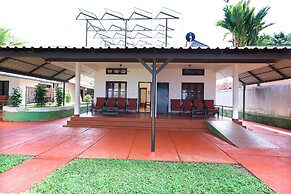 Illikkalam Lakeside Cottages