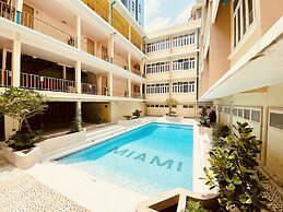 Miami Hotel