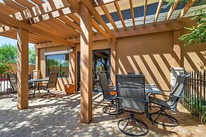 Best Western Plus Lytle Inn & Suites