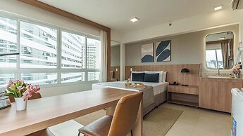 Saint Moritz Hplus Express