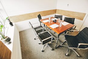 Saint Moritz Hplus Express