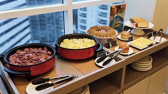 Saint Moritz Hplus Express