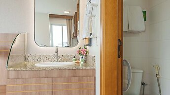 Saint Moritz Hplus Express