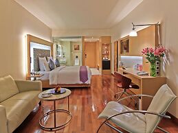 Novotel Visakhapatnam Varun Beach Hotel