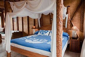 Magic Reef Bungalows