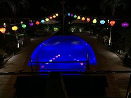 Magic Reef Bungalows