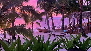 Magic Reef Bungalows