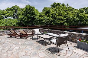 12 Months Luxury Resort