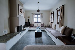 12 Months Luxury Resort