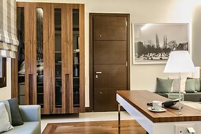 12 Months Luxury Resort