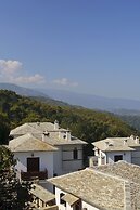 12 Months Luxury Resort