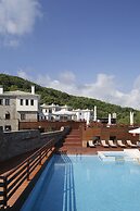 12 Months Luxury Resort