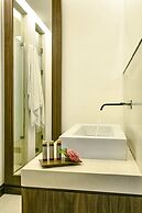 12 Months Luxury Resort