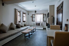 12 Months Luxury Resort