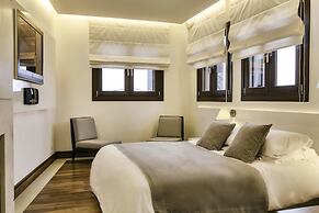 12 Months Luxury Resort