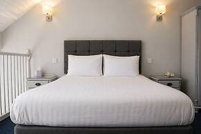 The Littleover Lodge Hotel