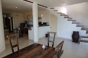 Argonauta Boracay Boutique Hotel with Apartments and Villas