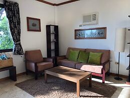 Argonauta Boracay Boutique Hotel with Apartments and Villas