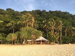 Argonauta Boracay Boutique Hotel with Apartments and Villas