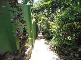 Argonauta Boracay Boutique Hotel with Apartments and Villas