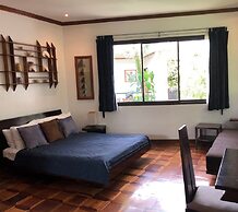 Argonauta Boracay Boutique Hotel with Apartments and Villas