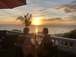 Argonauta Boracay Boutique Hotel with Apartments and Villas