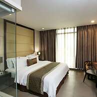 Goldberry Suites & Hotel Mactan