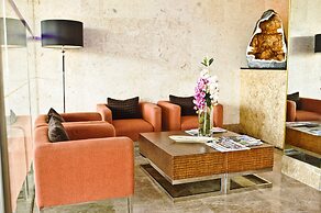 Goldberry Suites & Hotel Mactan