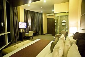 Goldberry Suites & Hotel Mactan