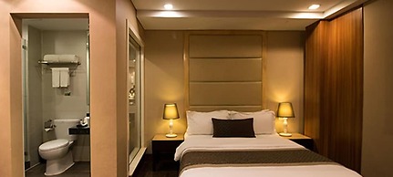 Goldberry Suites & Hotel Mactan