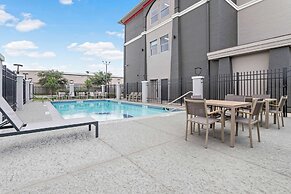 Hawthorn Extended Stay by Wyndham Port Arthur