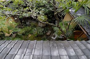 Traditional Kyoto Inn serving Kyoto cuisine IZUYASU