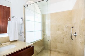 NH Cartagena Urban Royal