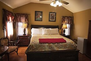 White Oak Manor Bed & Breakfast