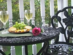 White Oak Manor Bed & Breakfast