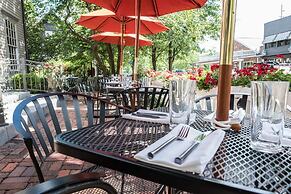 Brick Street Inn