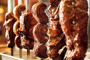 Crowne Plaza Doha - The Business Park by IHG