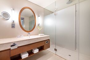 Crowne Plaza Doha - The Business Park by IHG