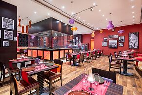 Crowne Plaza Doha - The Business Park by IHG