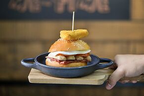 Crowne Plaza Doha - The Business Park by IHG